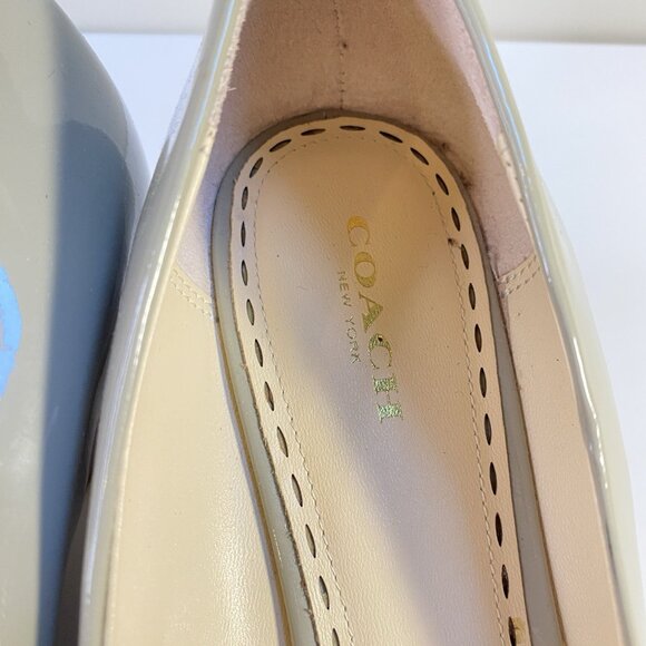 COACH Womens 8 B Peep Toe Patent Leather Buckle Wedge Pumps Taupe Classic - Picture 8 of 16